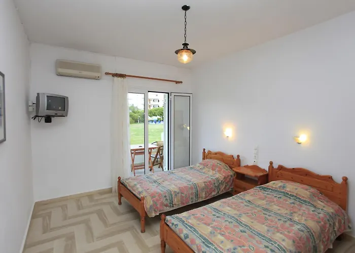 Yiannis Studios